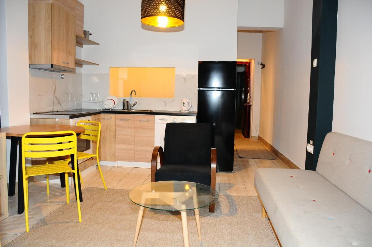 Aiolou cozy - main image