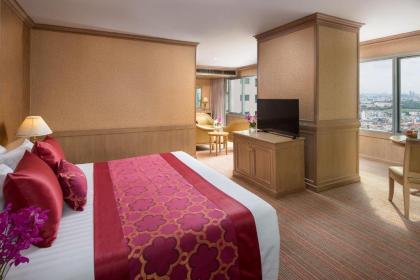 Prince Palace Hotel - image 20