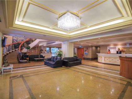 Forum Park Hotel - image 13