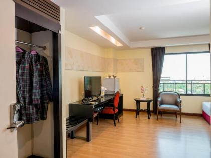 Atrium Boutique Resort - image 9