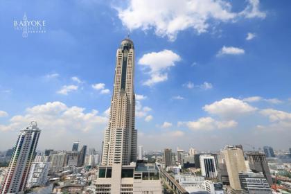 Baiyoke Sky Hotel - image 1