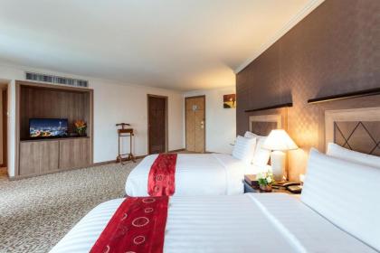 Baiyoke Sky Hotel - image 10