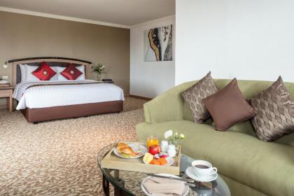 Baiyoke Sky Hotel - image 15