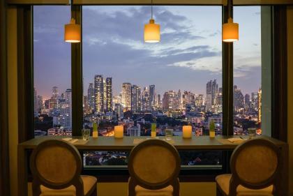 Grand Mercure Bangkok Atrium - image 1
