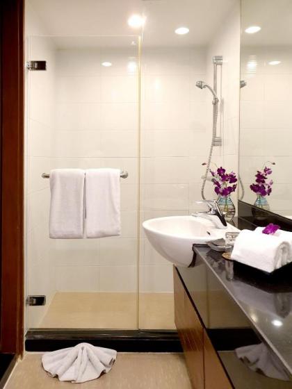 Furamaxclusive Sathorn Hotel Bangkok - image 10
