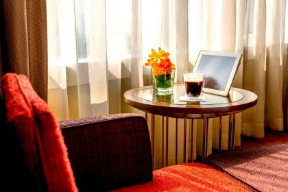 Hilton Bangkok Grande Asoke - image 11