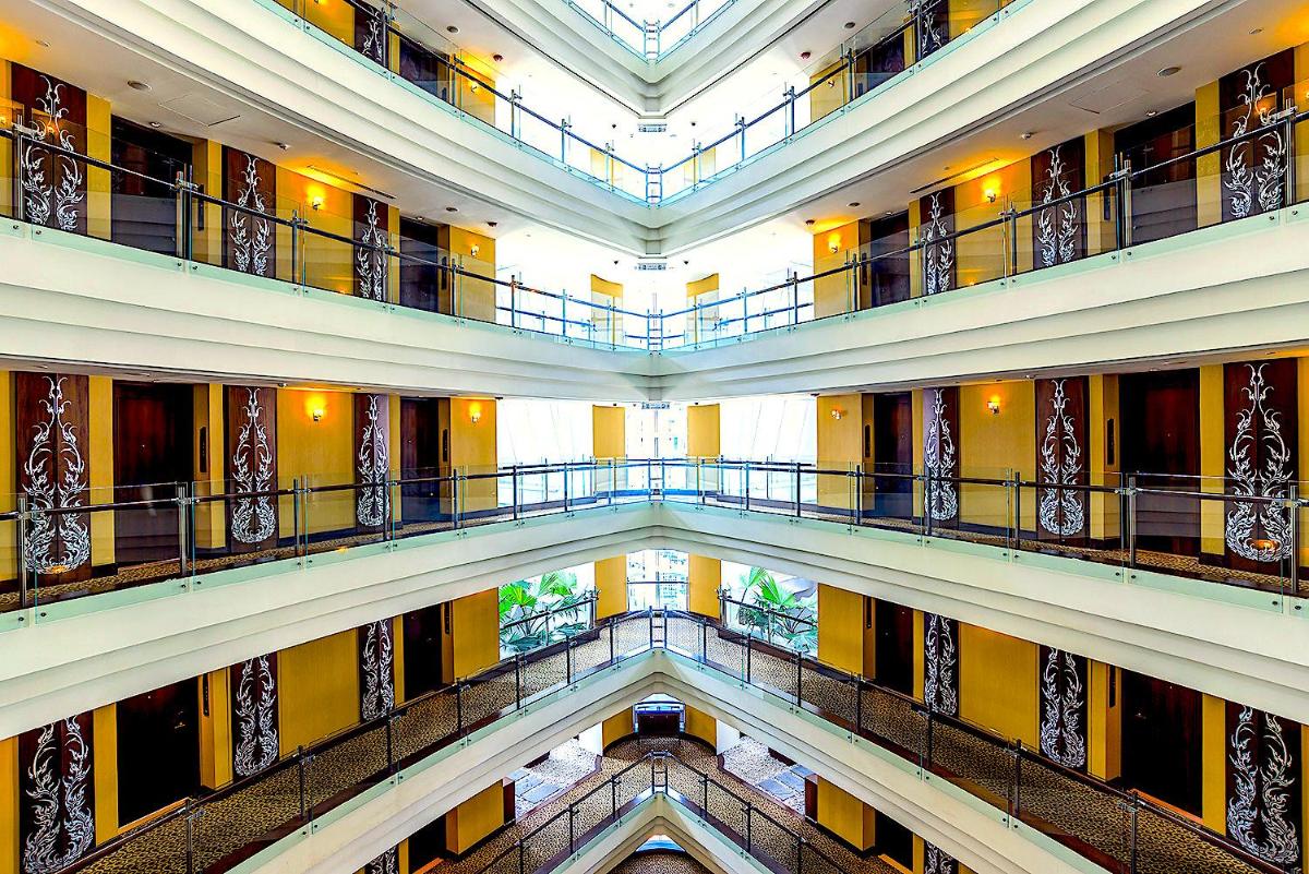 Hilton Bangkok Grande Asoke - image 5
