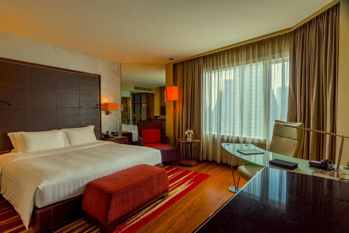 Hilton Bangkok Grande Asoke - image 7