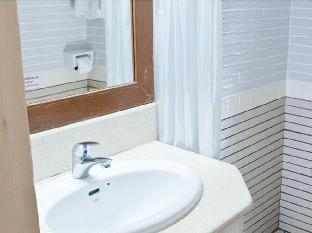 Bhiman Inn Hotel - image 4