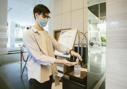Grande Centre Point Hotel Ploenchit - image 18