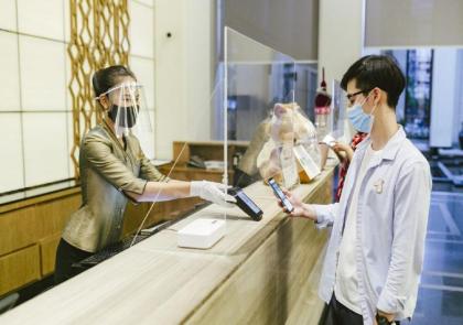 Grande Centre Point Hotel Ploenchit - image 19