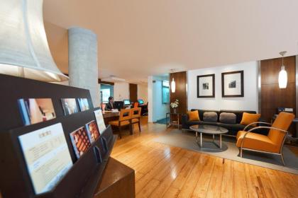 Triple Two Silom - image 3