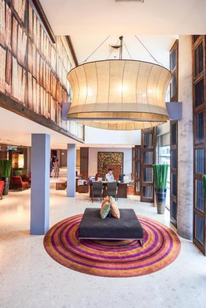 Triple Two Silom - image 9