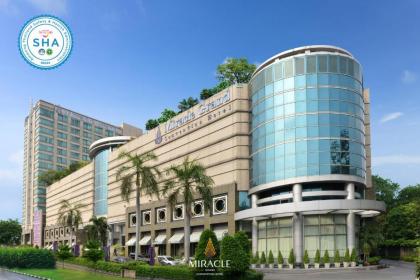 Miracle Grand Convention Hotel - image 1