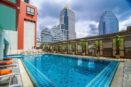 Bandara Suites Silom - image 11