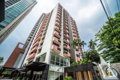 Bandara Suites Silom - image 16