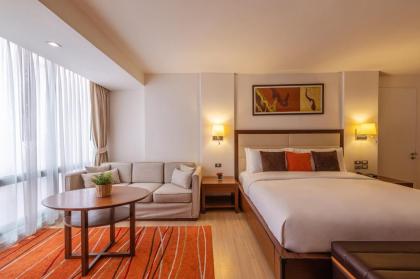 Oakwood Residence Sukhumvit 24 Hotel - image 13