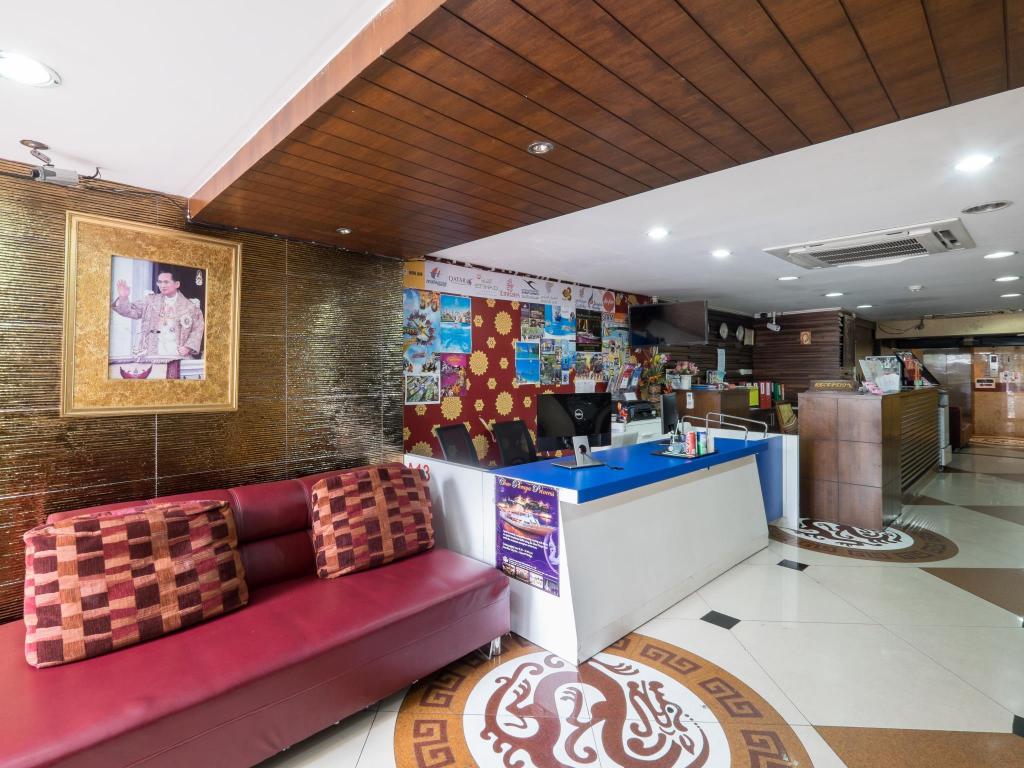 Grand Lucky Hotel - image 2