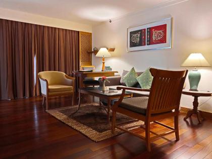 Silom Serene Hotel - image 17