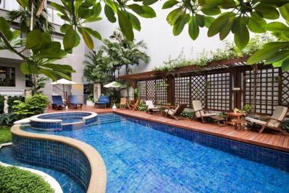 Silom Serene Hotel - image 2