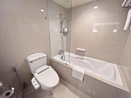 Silom Serene Hotel - image 5