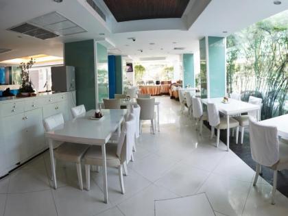 Icheck Inn Mayfair Pratunam - image 18
