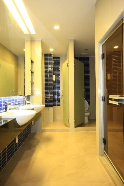 I Residence Hotel Sathorn (SHA Plus) - image 12