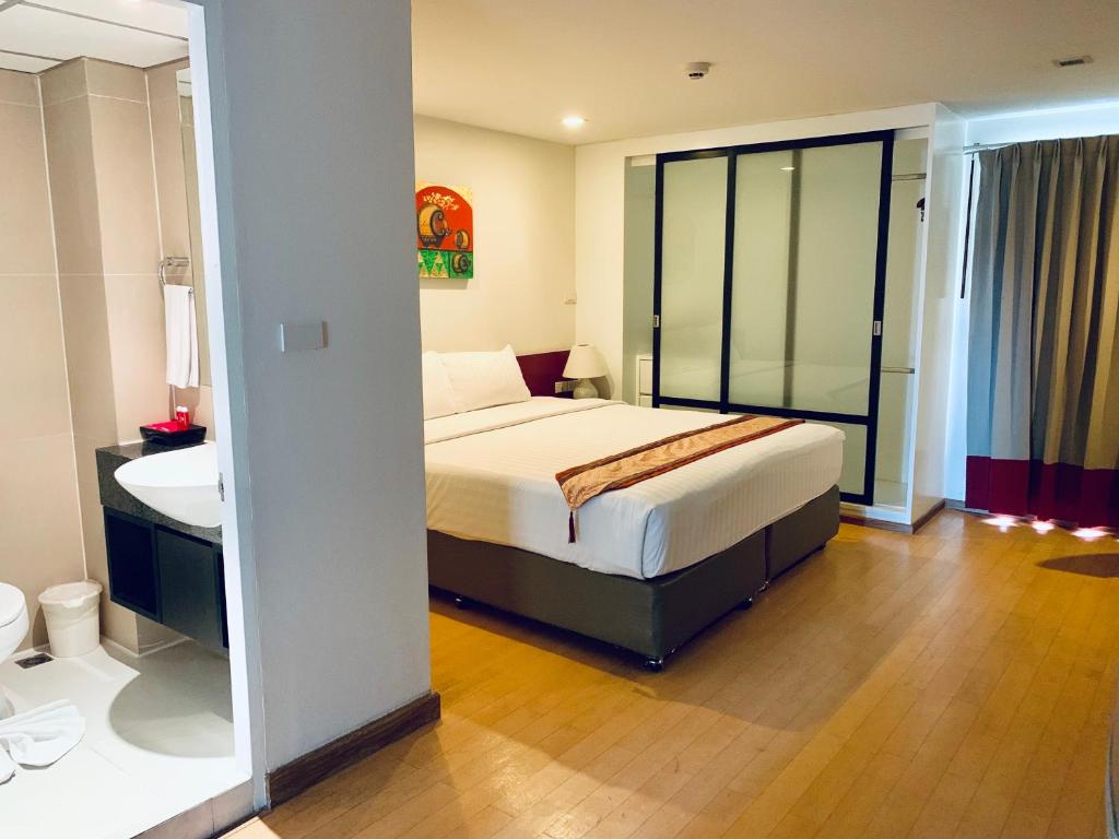 I Residence Hotel Sathorn (SHA Plus) - image 5