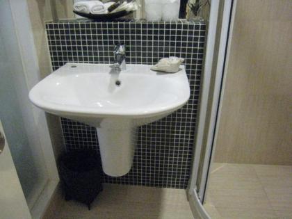 Aphrodite Inn Bangkok - image 18