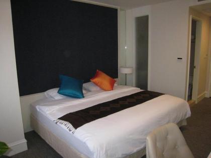 Aphrodite Inn Bangkok - image 9