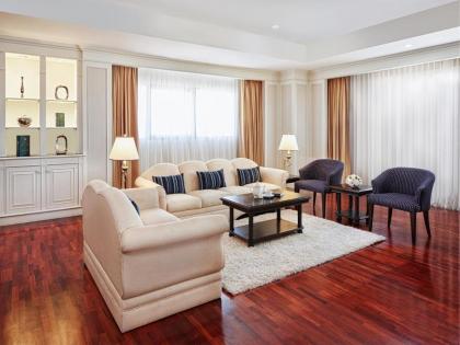 Centre Point Silom - image 11