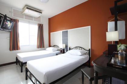 Rambuttri Village Inn & Plaza - image 9