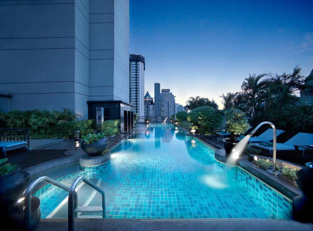 Banyan Tree Bangkok - image 6