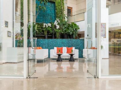 Dusit Suites Hotel Ratchadamri - image 17