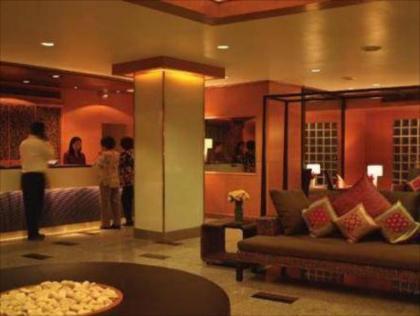 Rose Hotel - image 2
