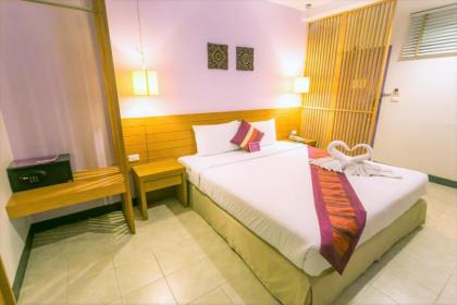 The Embassy Sathorn - image 10