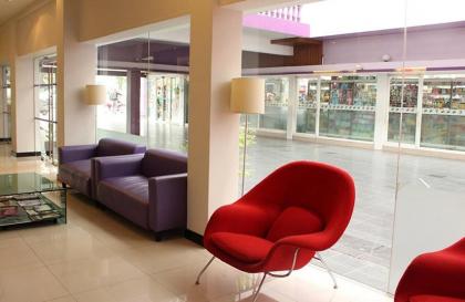 The Embassy Sathorn - image 17