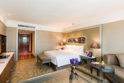 Intercontinental Bangkok - image 10