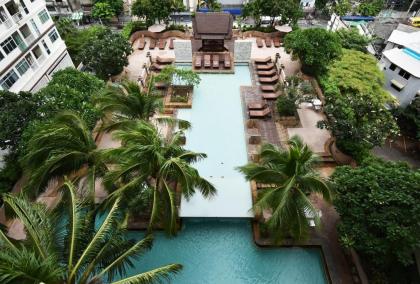 Century Park Hotel - image 14