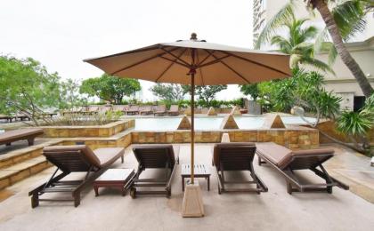 Century Park Hotel - image 19