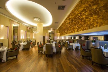 Ramada Plaza by Wyndham Bangkok Menam Riverside - image 20