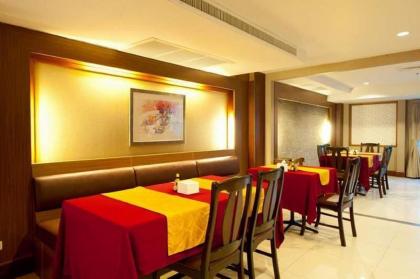 Convenient Grand Hotel - image 14