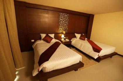 Convenient Grand Hotel - image 19