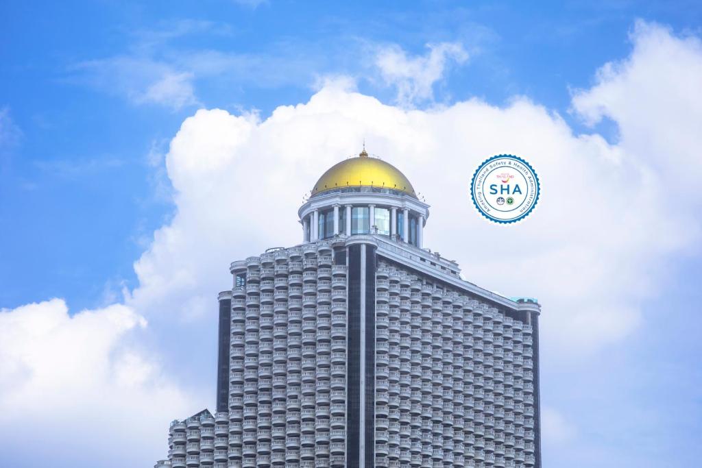 Tower Club At Lebua - main image