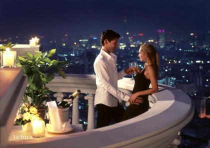 Tower Club At Lebua - image 8
