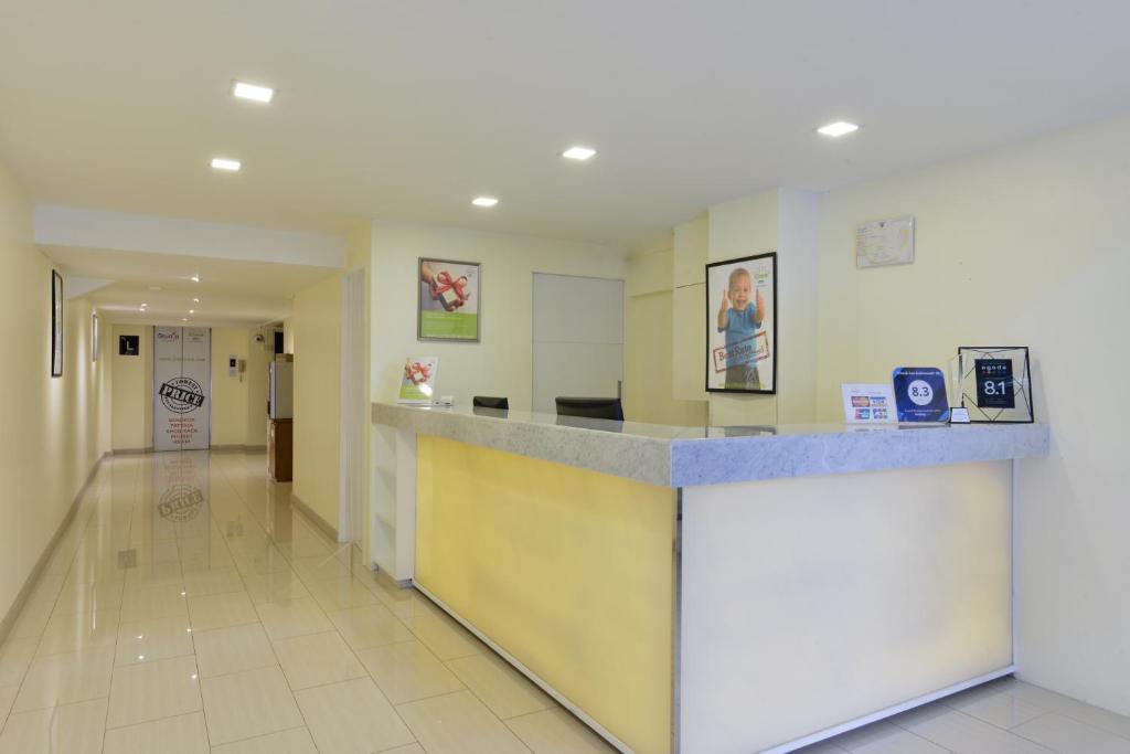 Icheck Inn Sukhumvit 19 - image 4