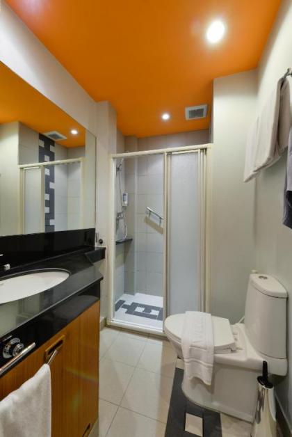 Icheck Inn Sukhumvit 19 - image 6