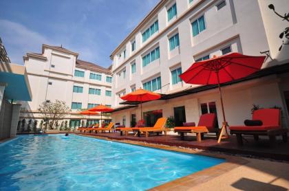 Avion Hotel - image 3