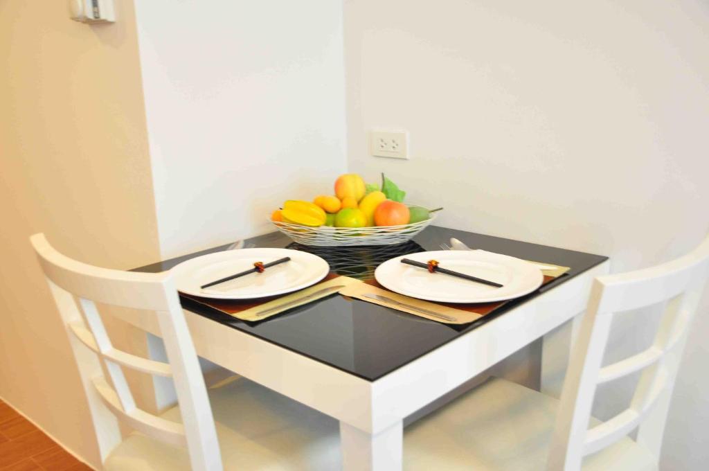 Avion Hotel - image 7