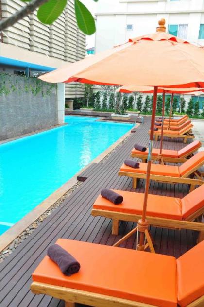 Avion Hotel - image 9